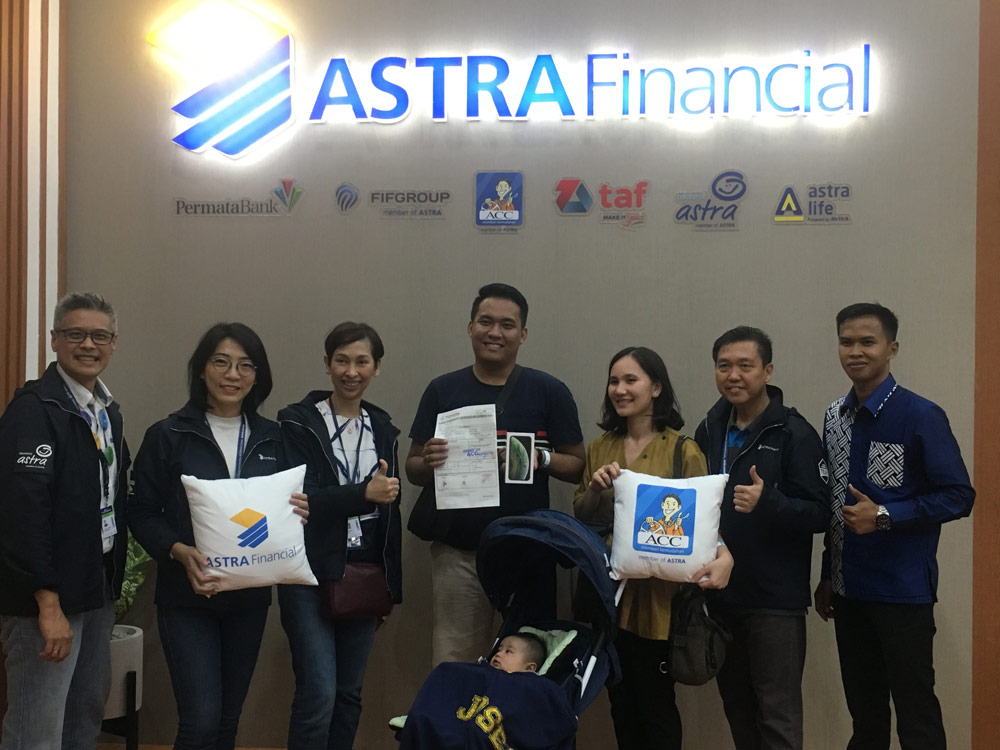 Pemenang iPhone XS di booth Astra Financial GIIAS 2019